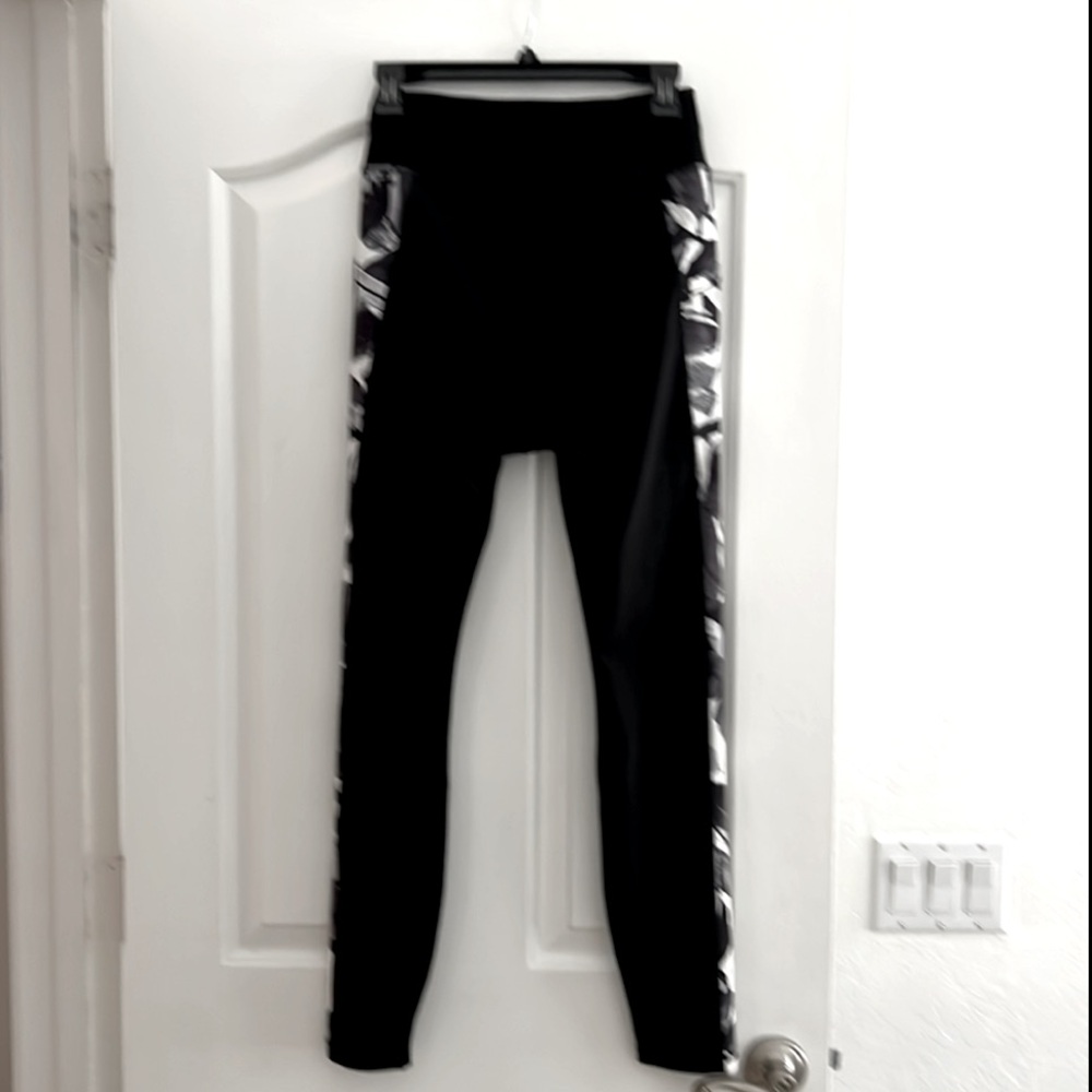 Claire Desjardins Active Wear Black Leggings with patterned sides